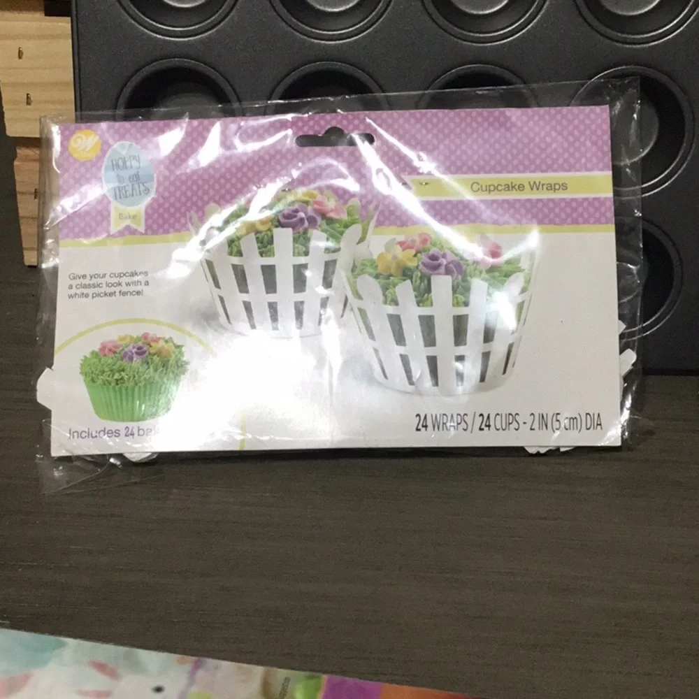 Assorted baking items - Picture 2 of 4